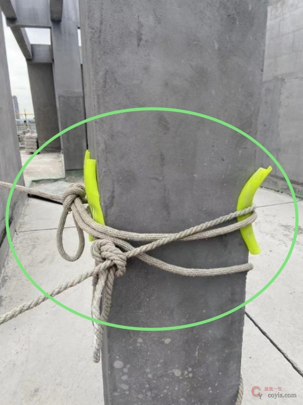 【正确】安全绳固定在牢固结构上