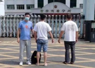 替考二建,一男子被当场抓获!