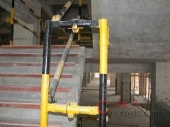 适用于安装在不同长度,不同斜度的楼梯段临边作防护