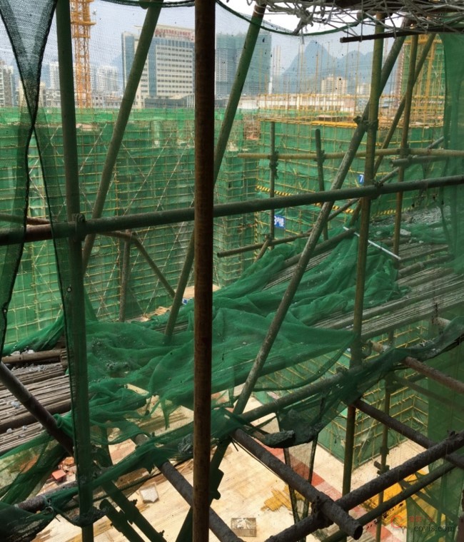 原因二:进场工人未教育、擅自作业。