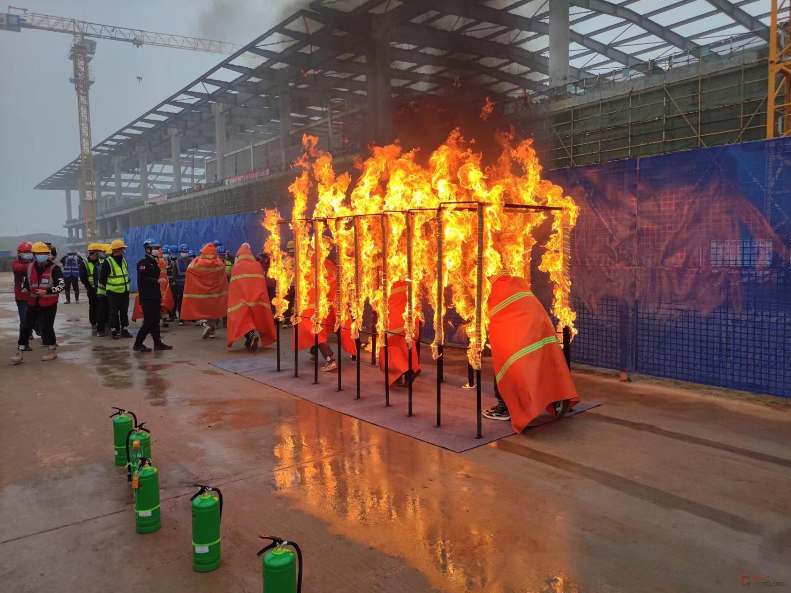 图1-19 火灾事故应急演练(2)