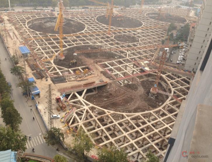 图2-7 基坑钢筋混凝土内撑支护(3)