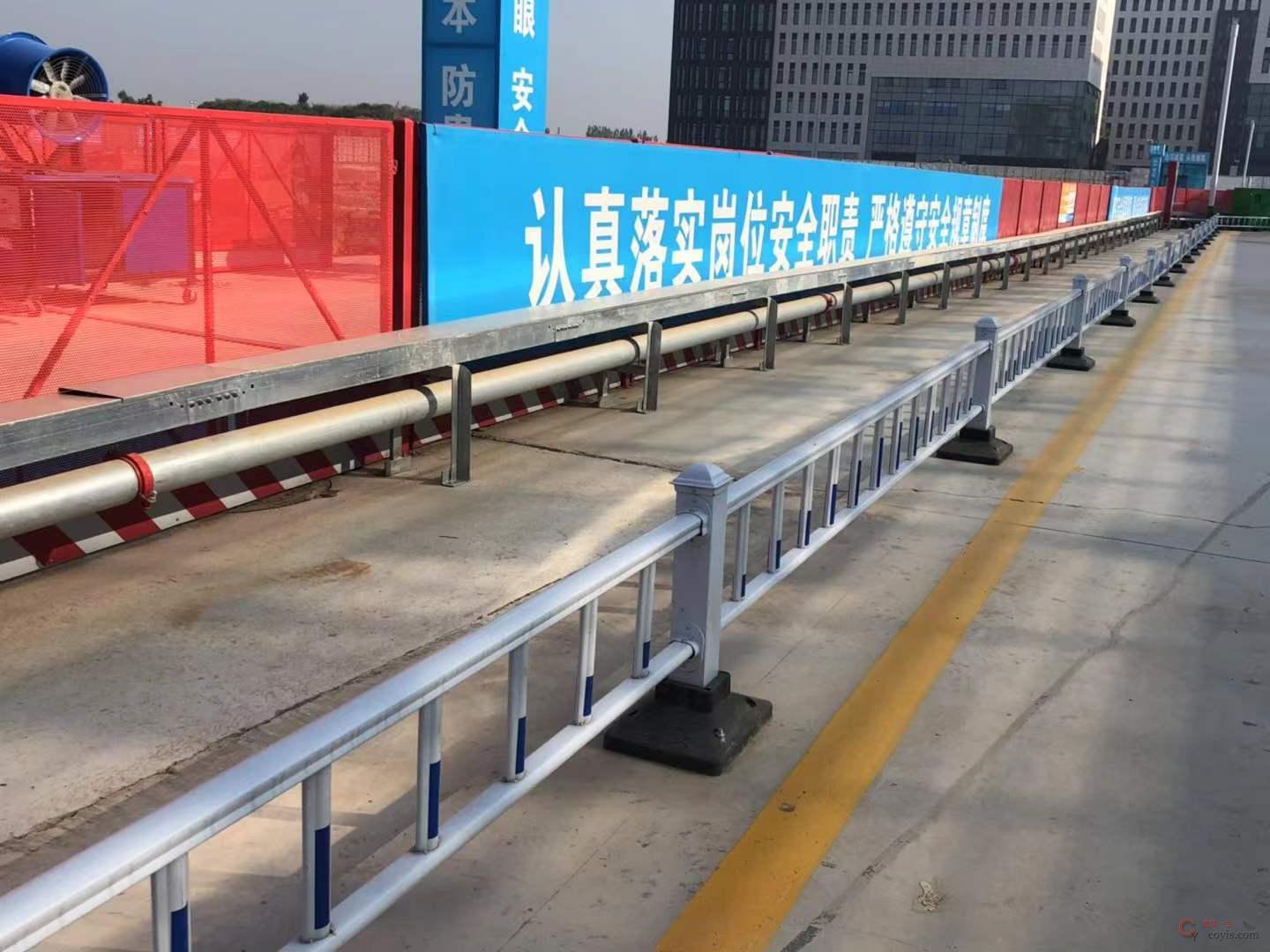 图2-21 坑边限载及警戒(4)