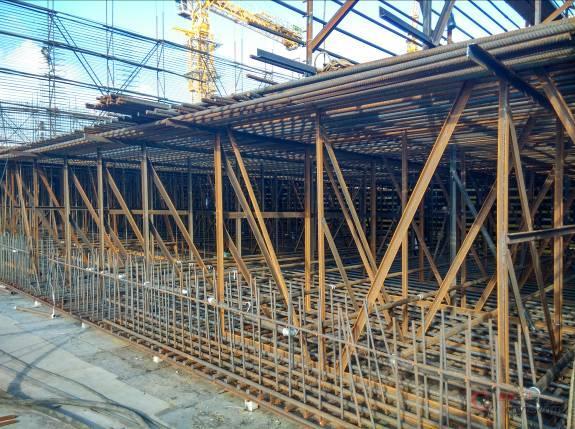 图2-35 角钢钢筋支架