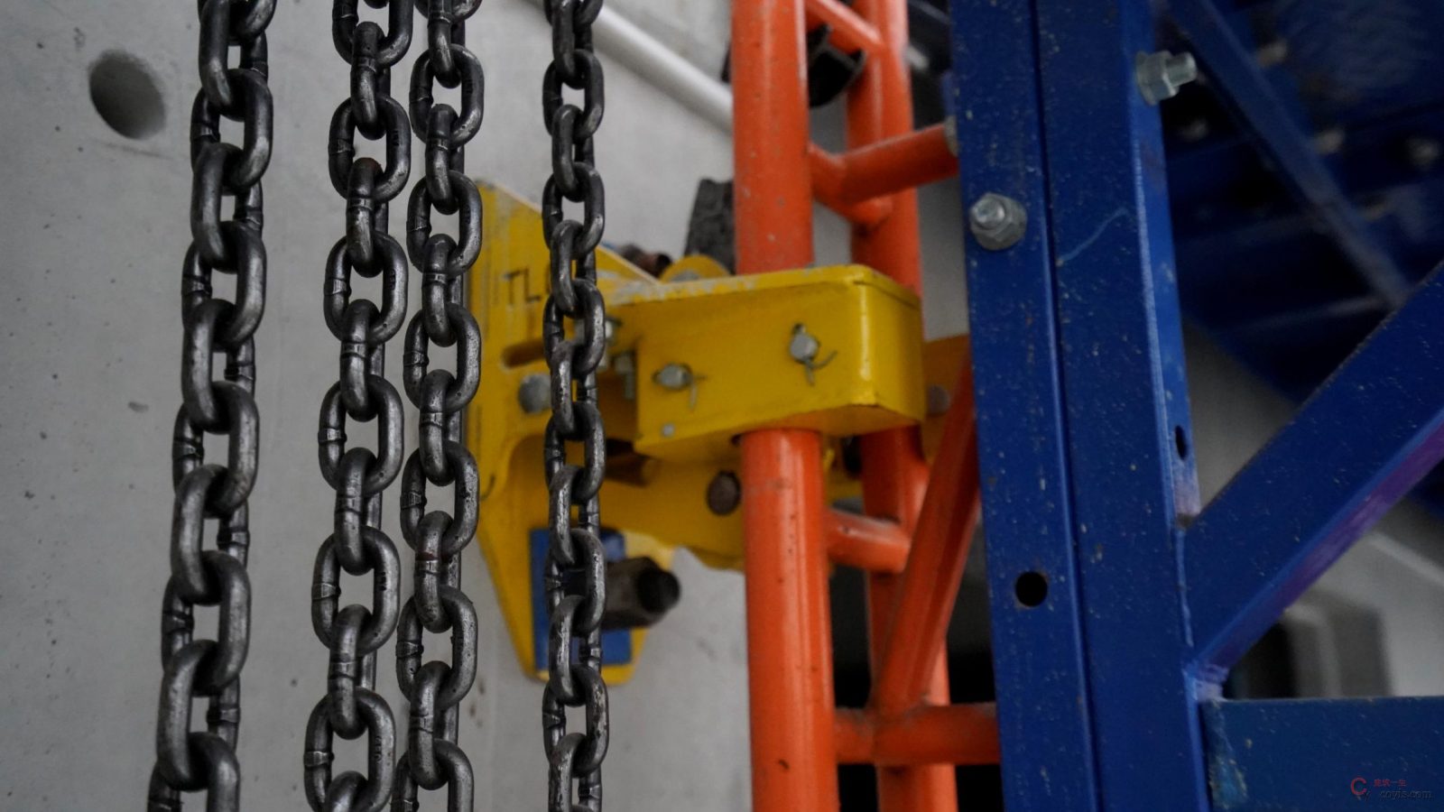 图3-29 附墙支座示例图(1)