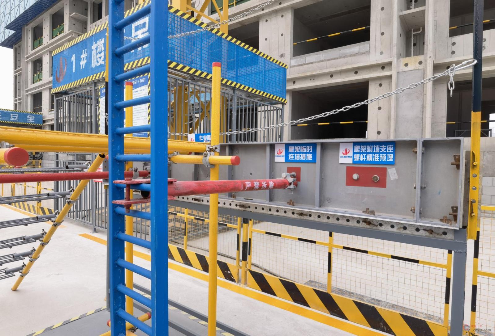 图3-30 临时连墙件