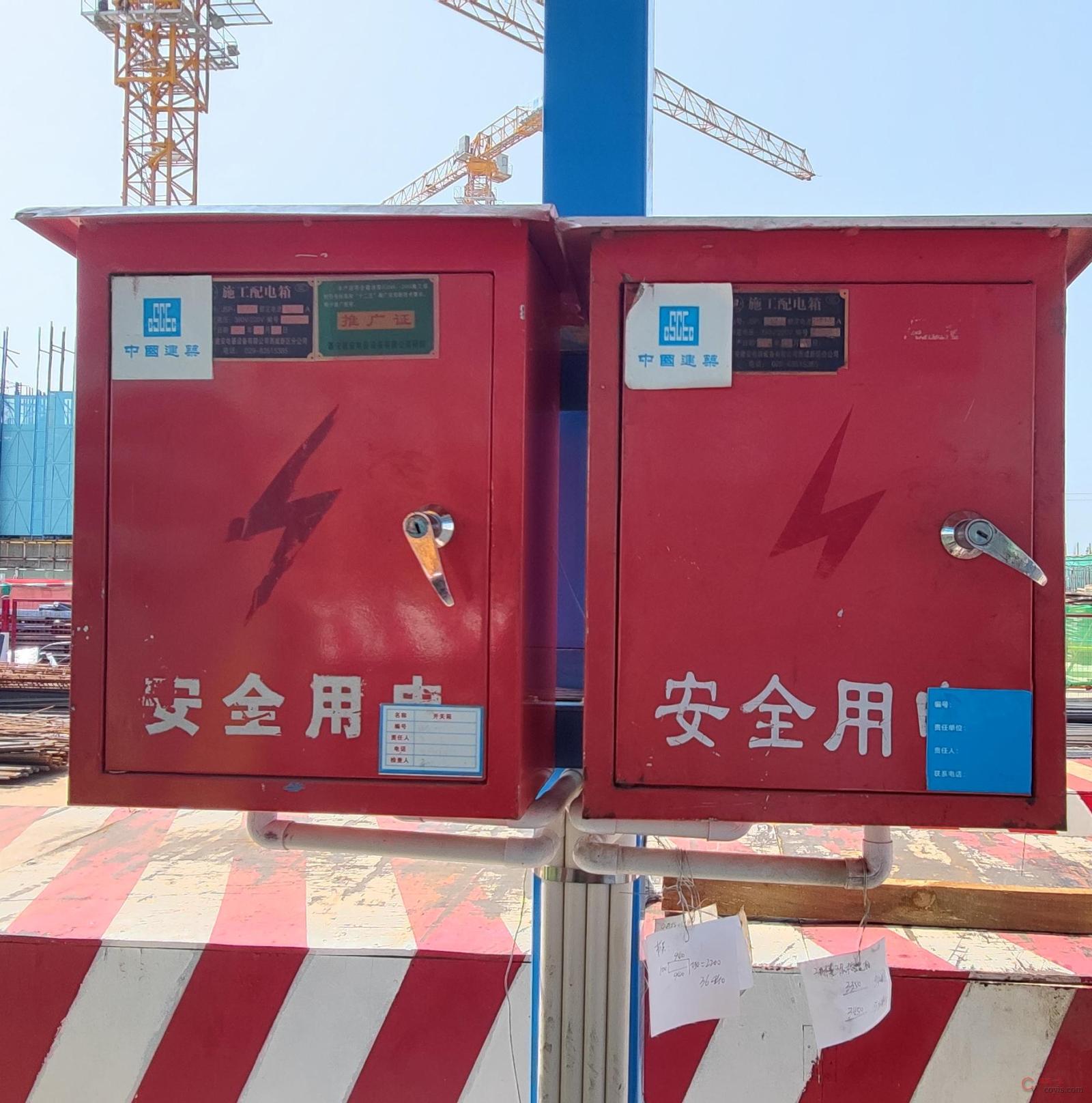 图5-26 配电箱进出线