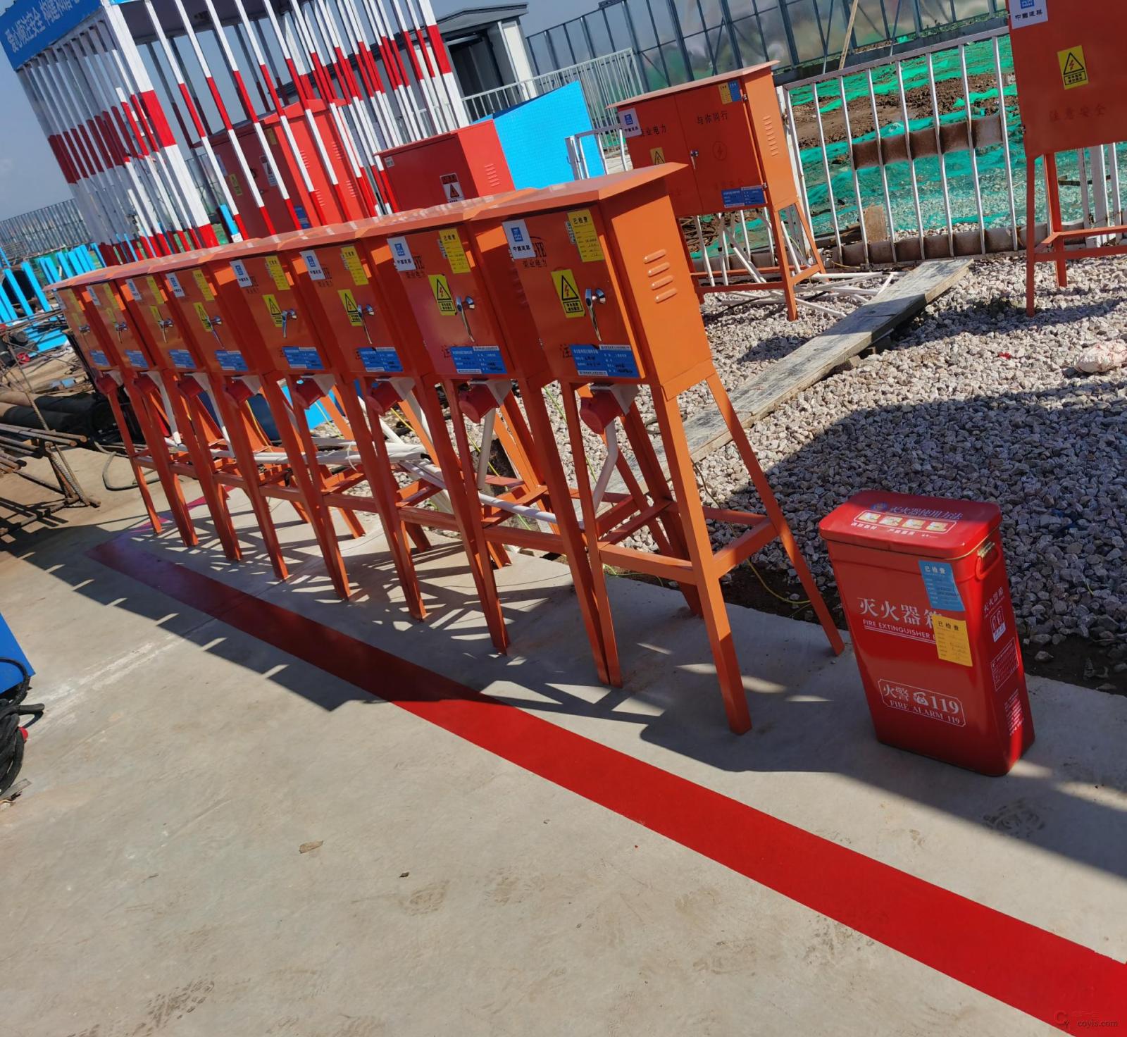 图5-29 配电箱高度1.4~1.6m