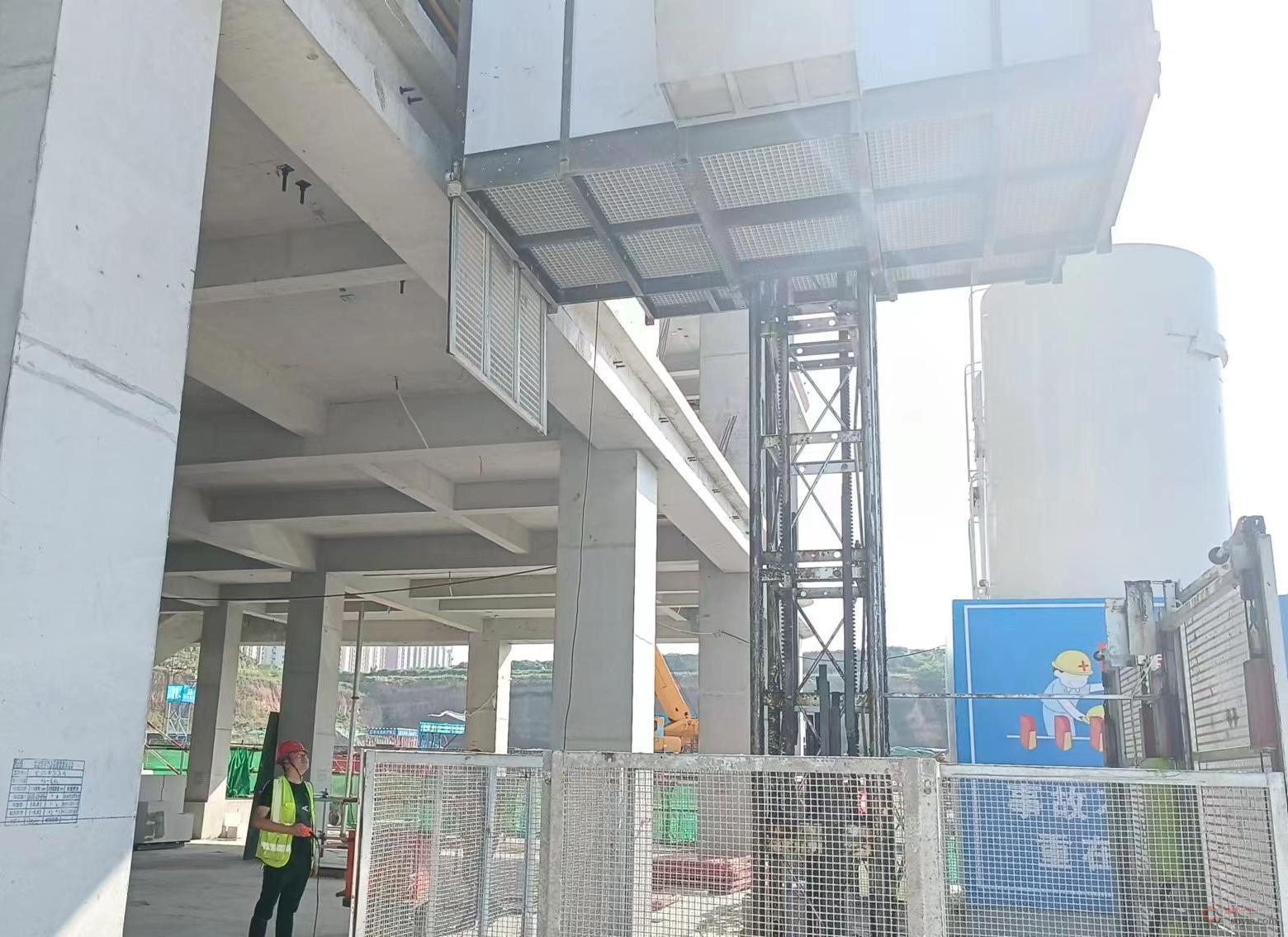 图6-66 施工升降机坠落试验