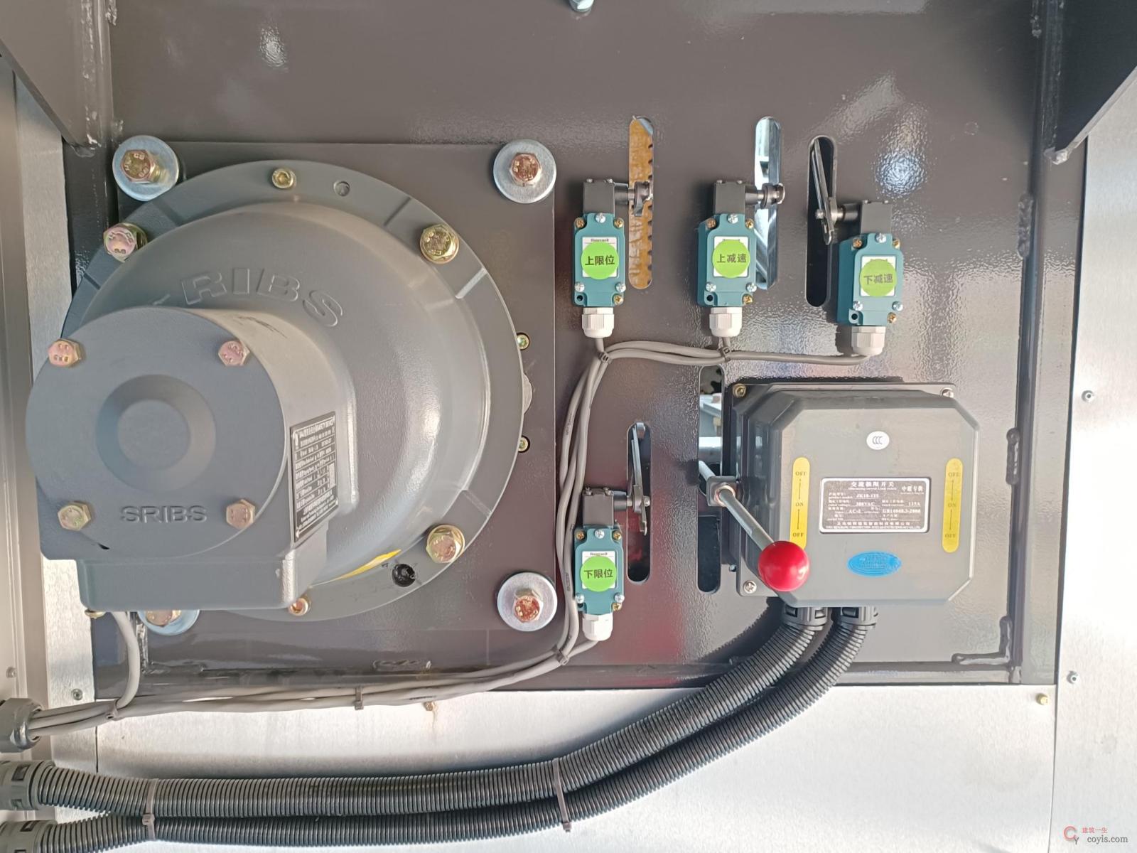 图6-82 施工升降机行程限位