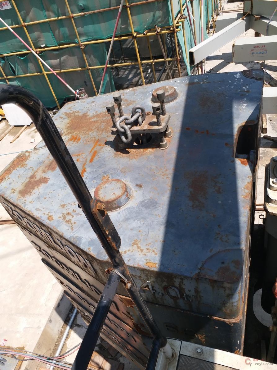 图6-131 履带吊油缸固定销卡板安装有效