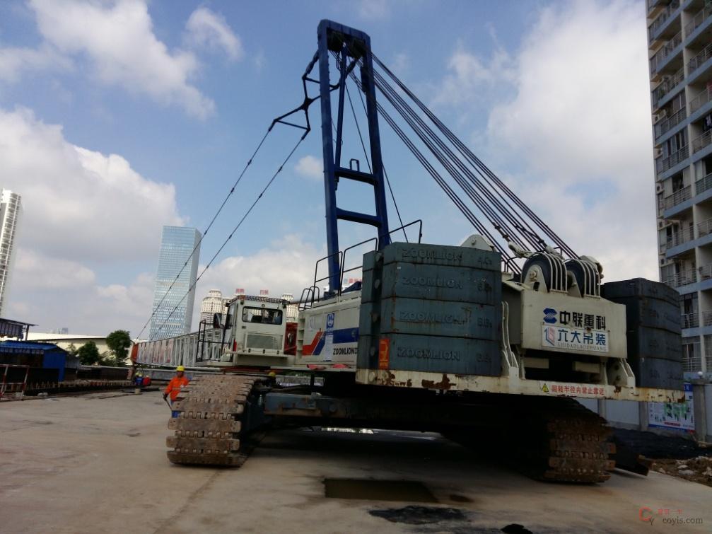 图6-132 履带吊配重块符合要求