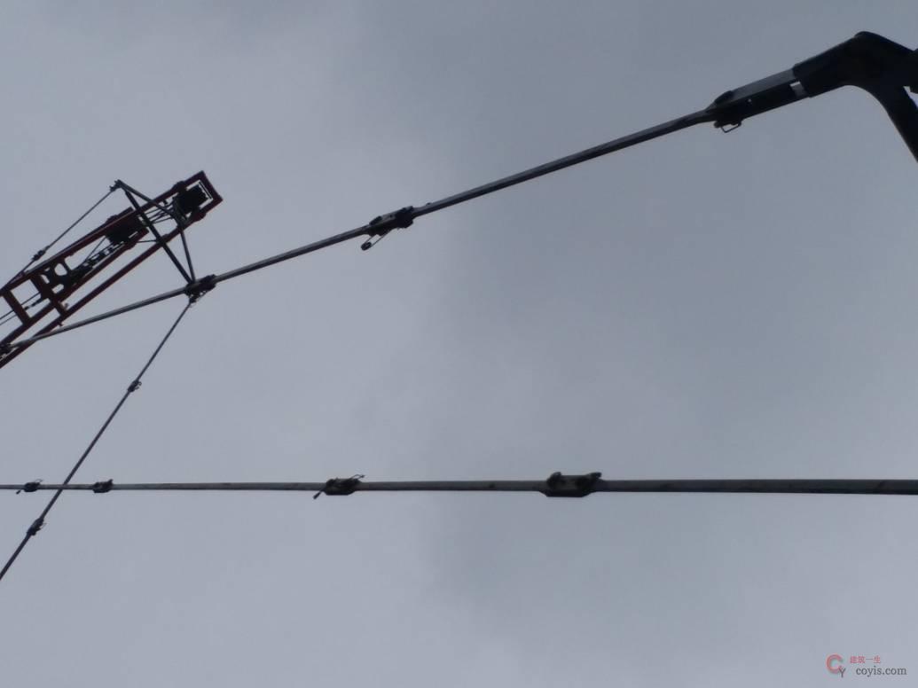 图6-136 履带吊拉板连接销安装保险销