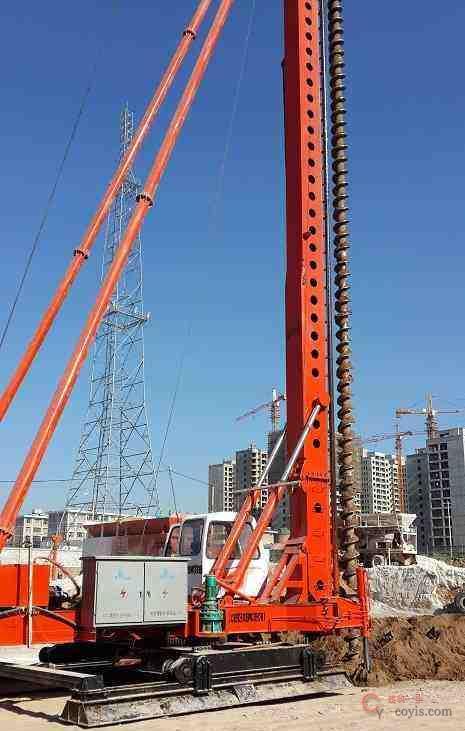 图6-182 桩机吊桩(2)