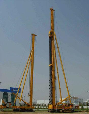 图6-183 桩机作业(1)