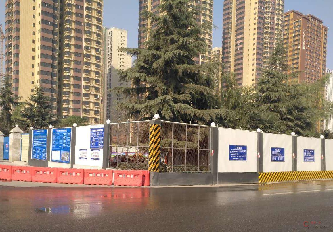 图8-2 转角处通透性围挡(2)