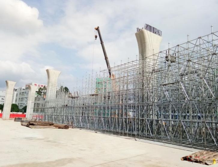 图8-53 场地平整硬化