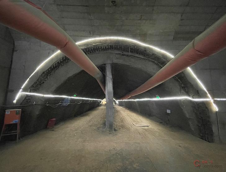 图8-89 隧道支风管(1)