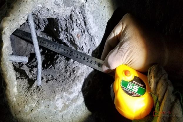 图8-113 超前地质探孔量测