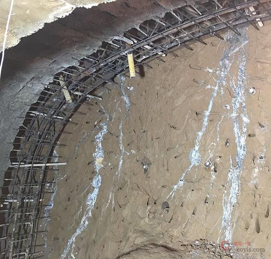 图8-117 隧道采取注浆加固措施