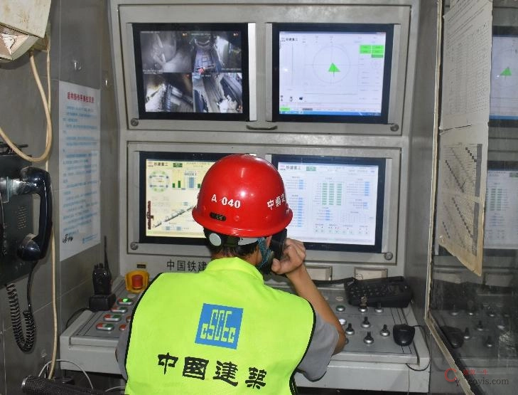 图8-119 操作室
