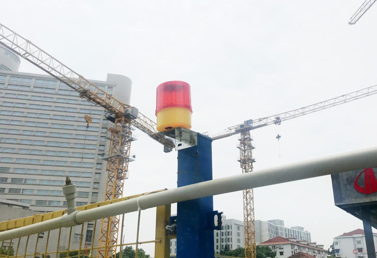 图9-65 安全警戒灯