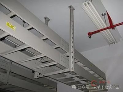 梯式桥架